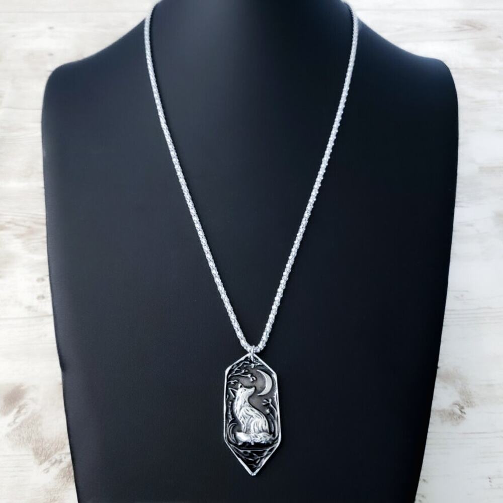 Black & Silver Tone Wolf Pendant Necklace - New